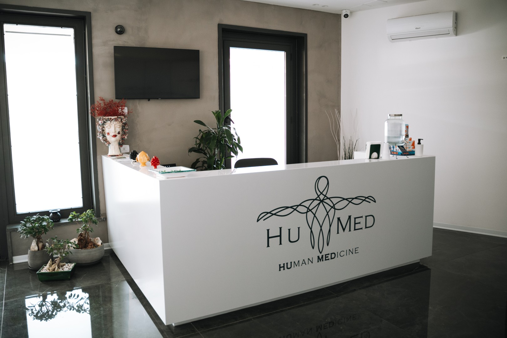 Bancone reception HuMed